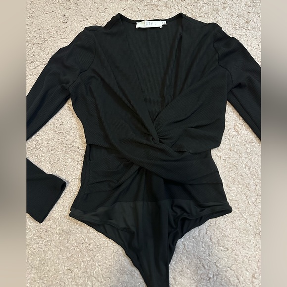 ASTR black bodysuit with cutouts size medium - Picture 2 of 13